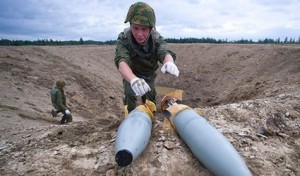 Жители Пугачево, где взорвался арсенал, обеспокоены затягиванием восстановления жилья, а также отсутствием выплат на завершение ремонта