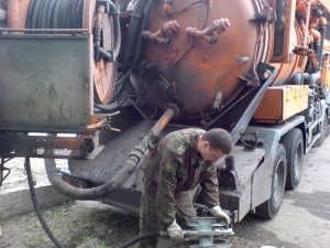 Почему стиральная машина не сливает воду